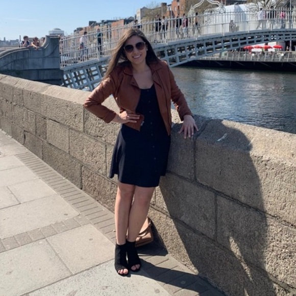 Meet your Posher, Morgan - Picture 1 of 1